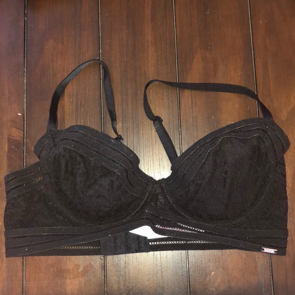 PINK VS Unlined Doublure Bra
